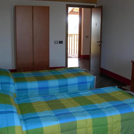 Gasthaus Cascina Maggia Brescia Zimmer foto