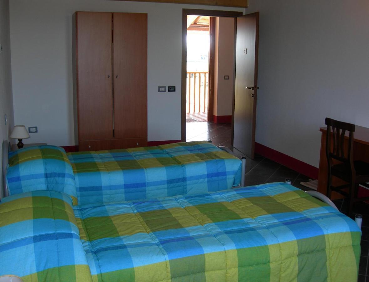 Gasthaus Cascina Maggia Brescia Zimmer foto